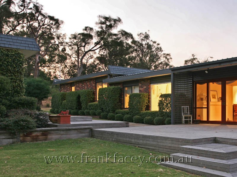 70 Hayseys Road, Narre Warren East VIC 3804