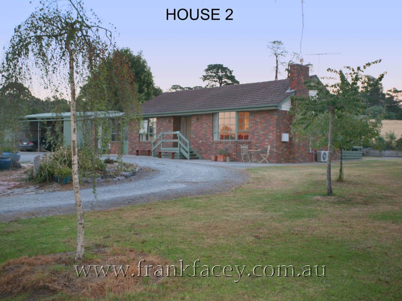 70 Hayseys Road, Narre Warren East VIC 3804