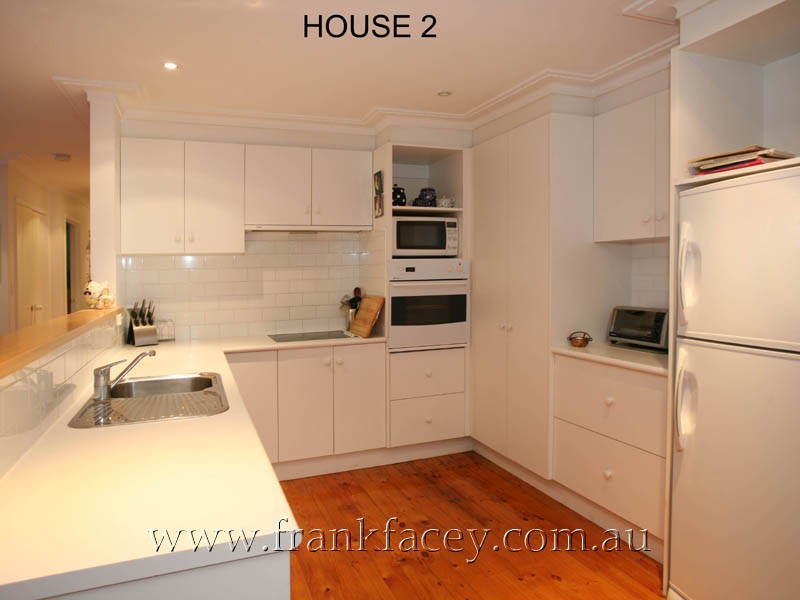 70 Hayseys Road, Narre Warren East VIC 3804