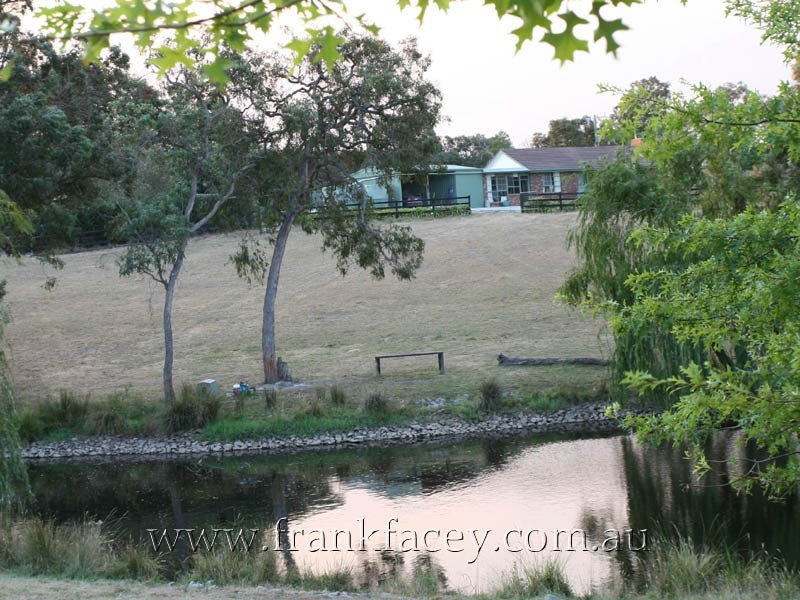 70 Hayseys Road, Narre Warren East VIC 3804