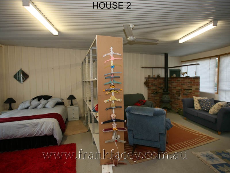 70 Hayseys Road, Narre Warren East VIC 3804