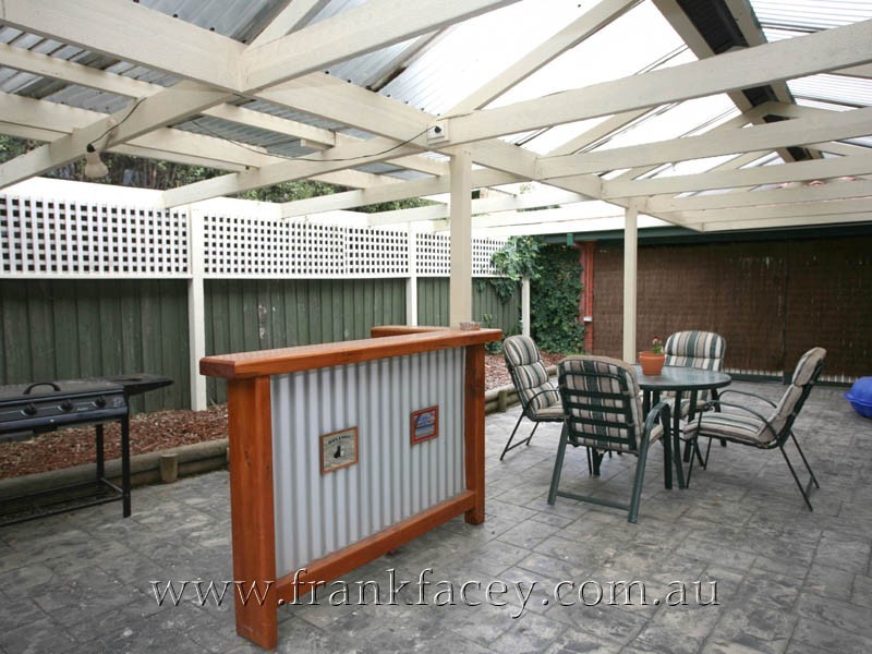 49 Hedgeley Drive, Berwick VIC 3806