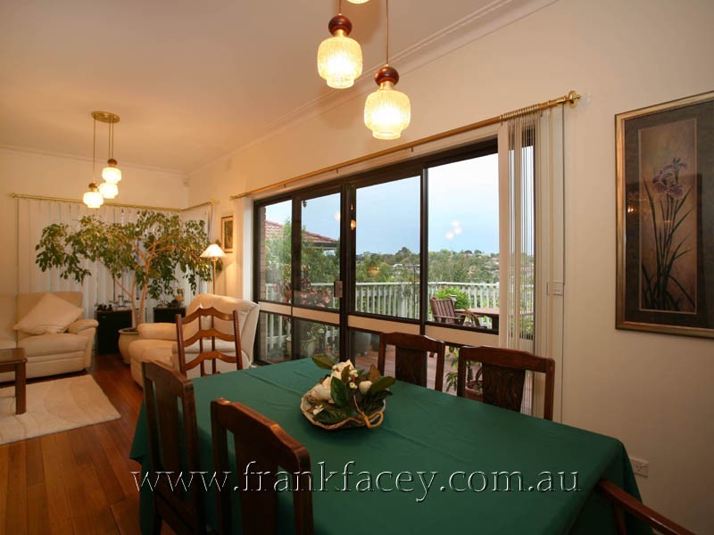 21 Kramer Drive, Berwick VIC 3806