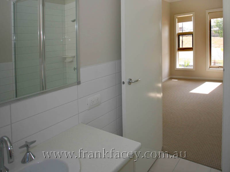 61 Piermont Drive, Berwick VIC 3806