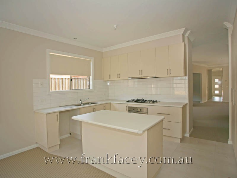 61 Piermont Drive, Berwick VIC 3806