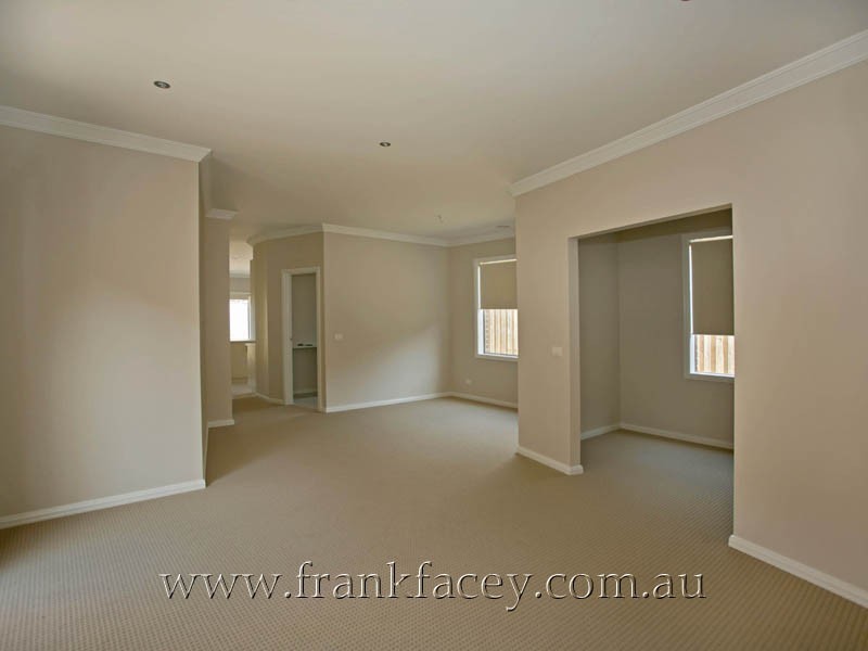 61 Piermont Drive, Berwick VIC 3806