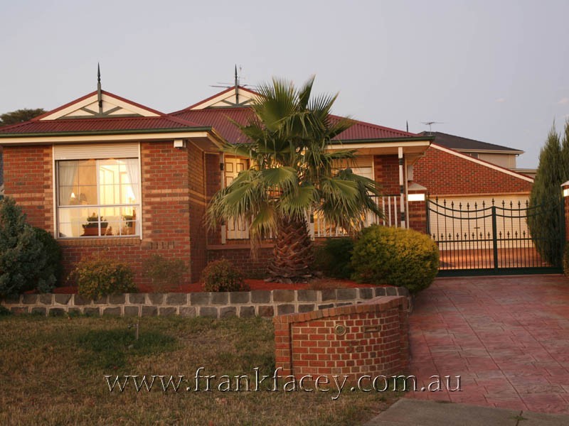 33 Lasiandra Circuit, Narre Warren VIC 3805