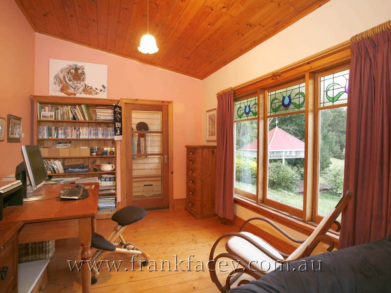 20 Huxtable Road, Pakenham Upper VIC 3810