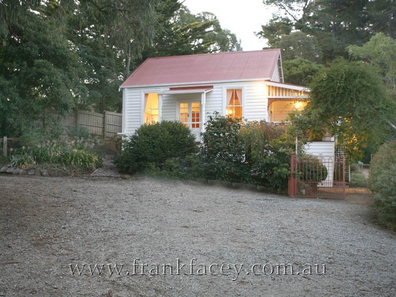 20 Huxtable Road, Pakenham Upper VIC 3810