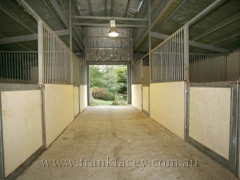 20 Huxtable Road, Pakenham Upper VIC 3810