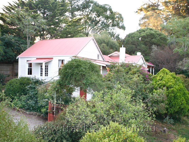 20 Huxtable Road, Pakenham Upper VIC 3810