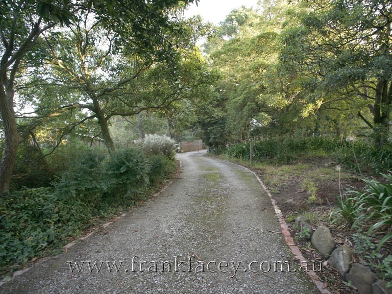 20 Huxtable Road, Pakenham Upper VIC 3810