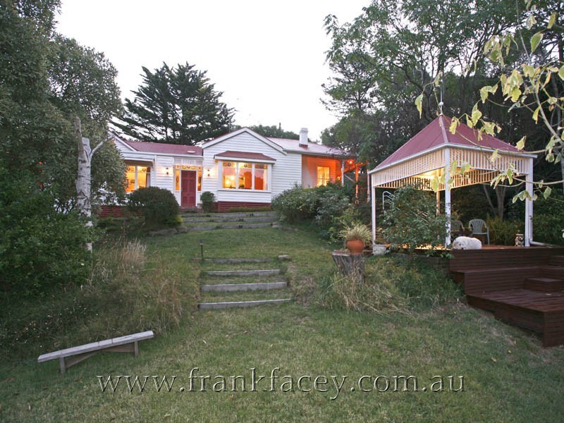 20 Huxtable Road, Pakenham Upper VIC 3810