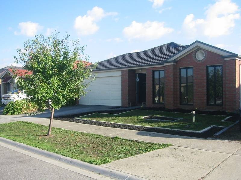 14 Pendulum Place, Berwick VIC 3806