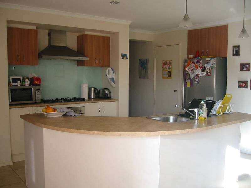 14 Pendulum Place, Berwick VIC 3806