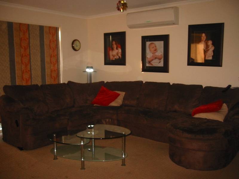 14 Pendulum Place, Berwick VIC 3806