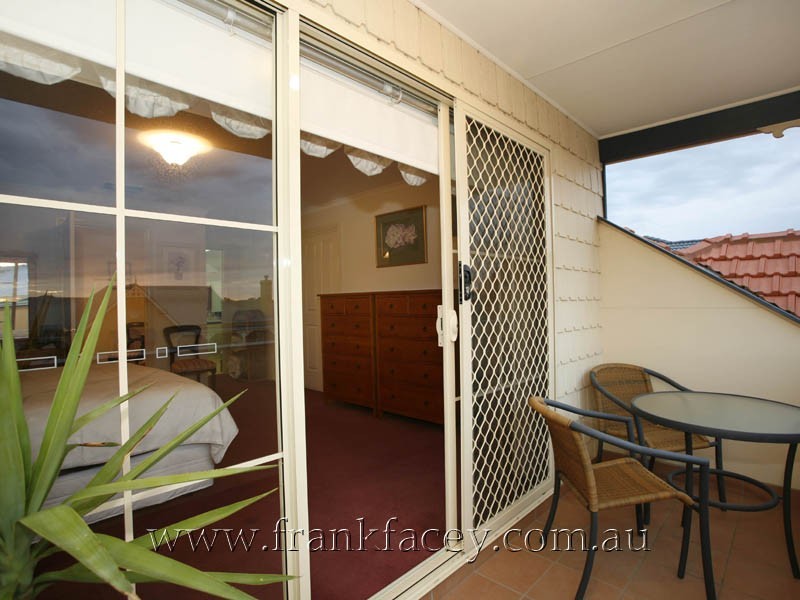 3 Tantallon Boulevard, Beaconsfield VIC 3807