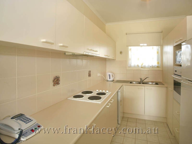 28/21-25 Parkhill Drive, Berwick VIC 3806