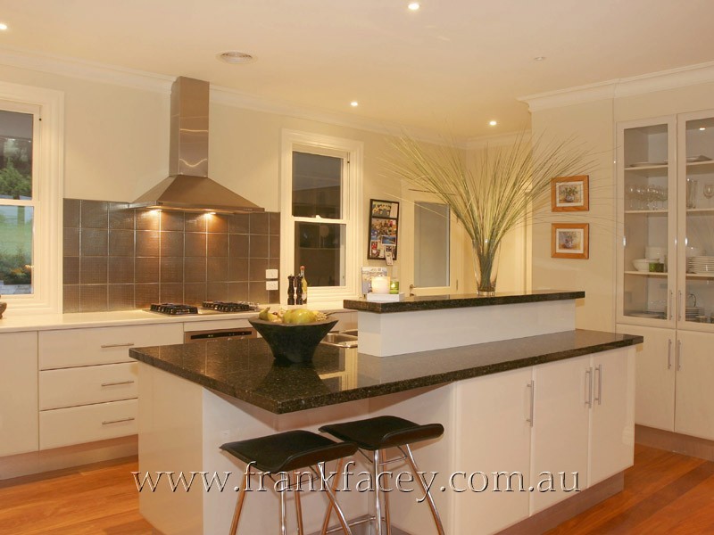 50 Huxtable Road, Pakenham Upper VIC 3810