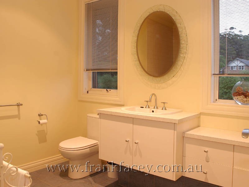 50 Huxtable Road, Pakenham Upper VIC 3810