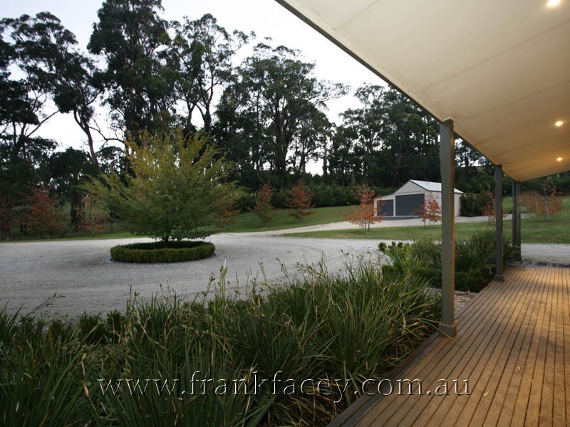 50 Huxtable Road, Pakenham Upper VIC 3810