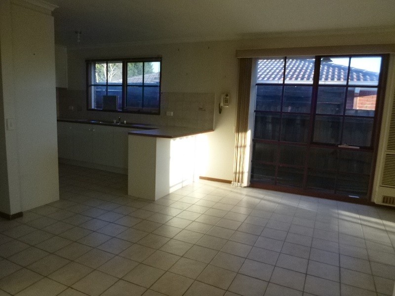 34 Coolong Avenue, Berwick VIC 3806