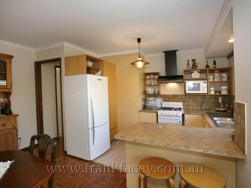 1/58 Woods Street, Beaconsfield VIC 3807