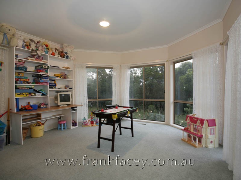 39 Sugarloaf Road, Beaconsfield Upper VIC 3808