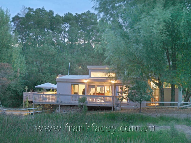 46 Beaconsfield-Emerald Road, Beaconsfield Upper VIC 3808