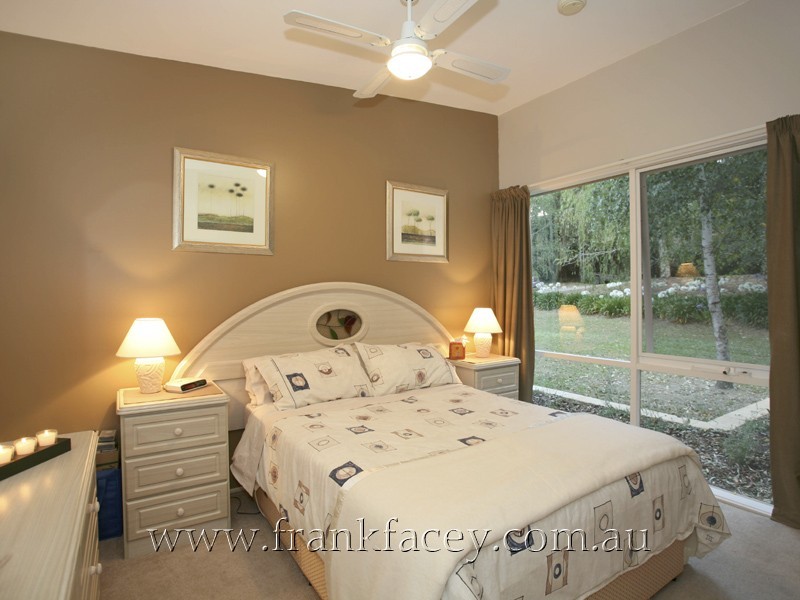 46 Beaconsfield-Emerald Road, Beaconsfield Upper VIC 3808