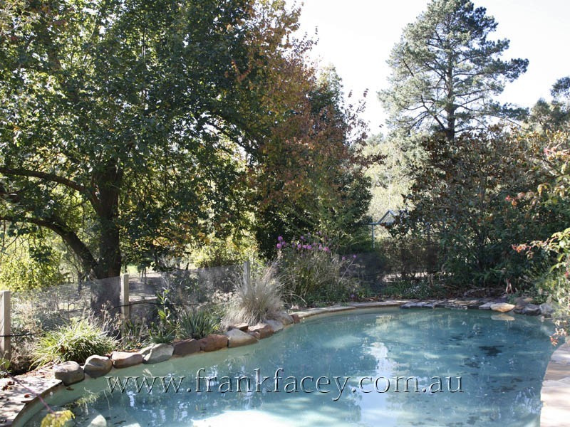 26 Walnut Grove, Beaconsfield VIC 3807