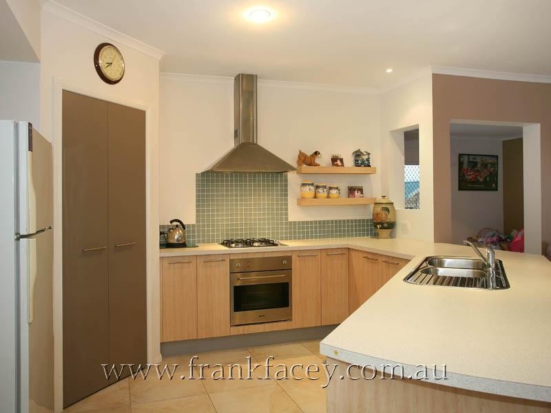 11 Belmont Road, Berwick VIC 3806