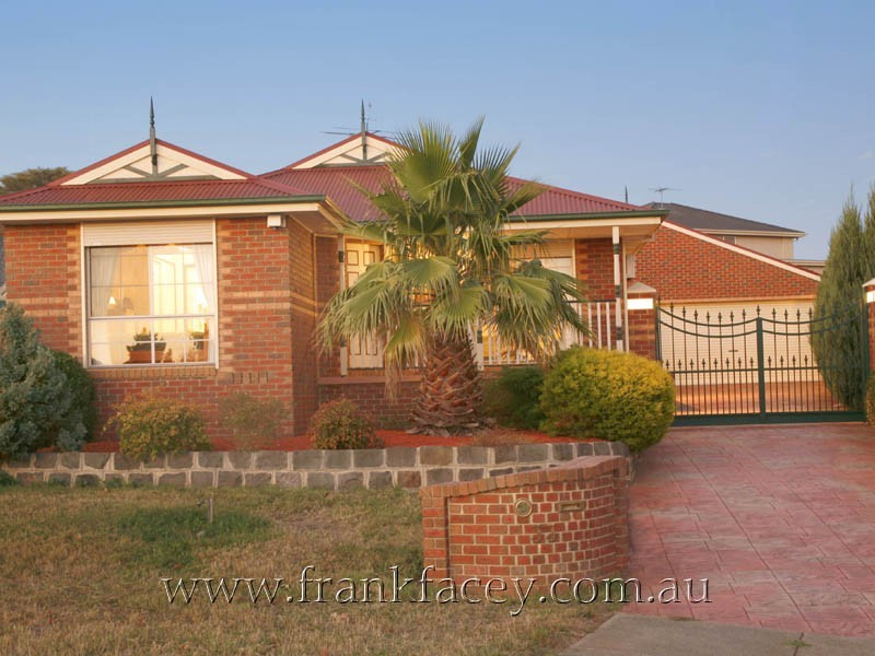 33 Lasiandra Circuit, Narre Warren VIC 3805