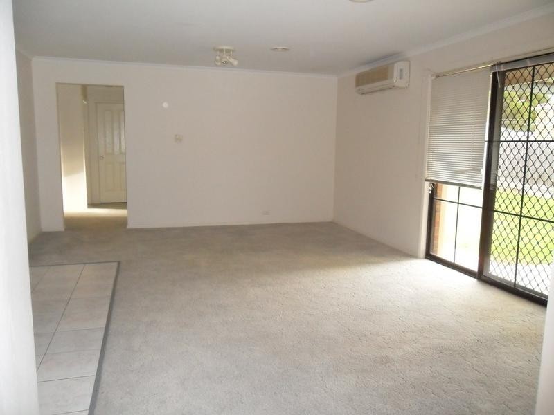 30 Redwood Avenue, Hampton Park VIC 3976