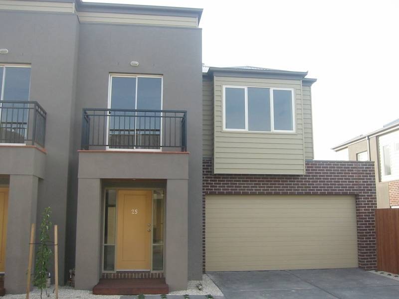 25/13-15 Young Road, Hallam VIC 3803