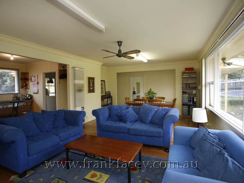 75 Lyall Road, Berwick VIC 3806