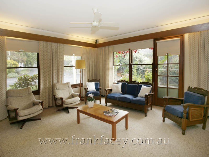 24 Beaumont Road, Berwick VIC 3806