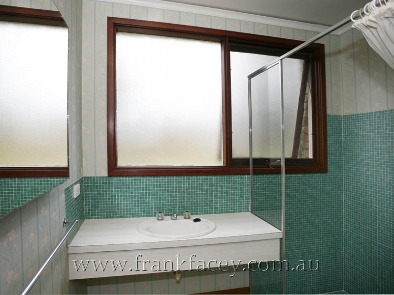 24 Beaumont Road, Berwick VIC 3806