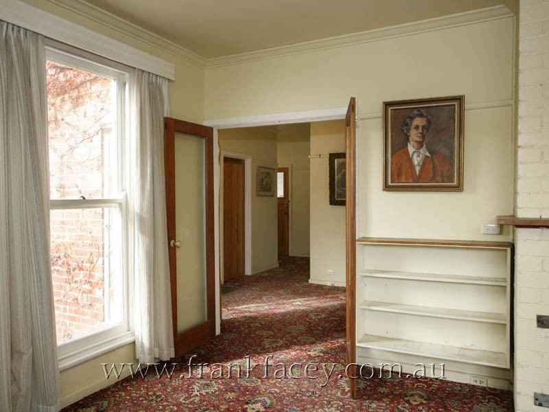 6 Roundhay Court, Berwick VIC 3806