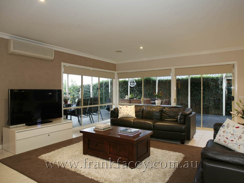 12 Sherman Court, Berwick VIC 3806