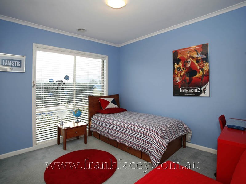 12 Sherman Court, Berwick VIC 3806