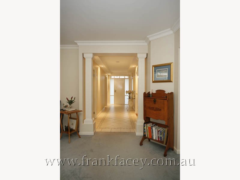 12 Sherman Court, Berwick VIC 3806