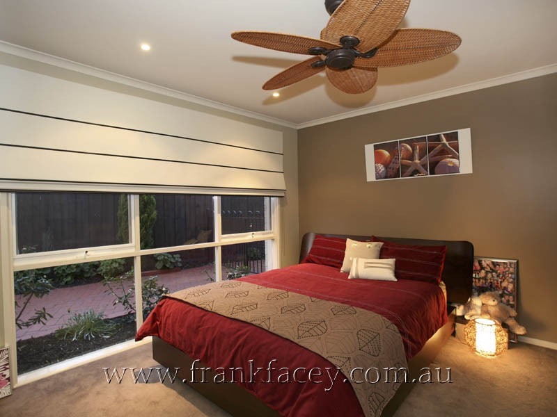 44 Outlook Drive, Berwick VIC 3806