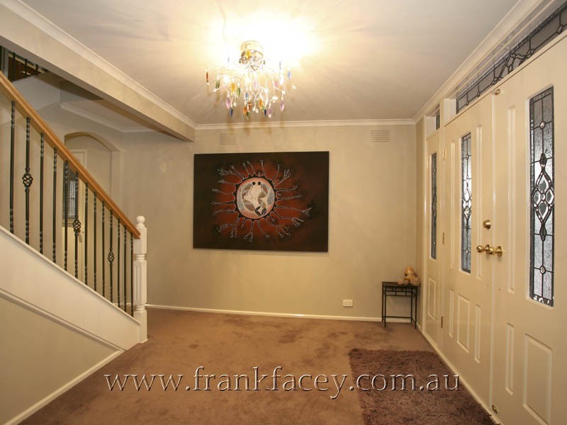 44 Outlook Drive, Berwick VIC 3806