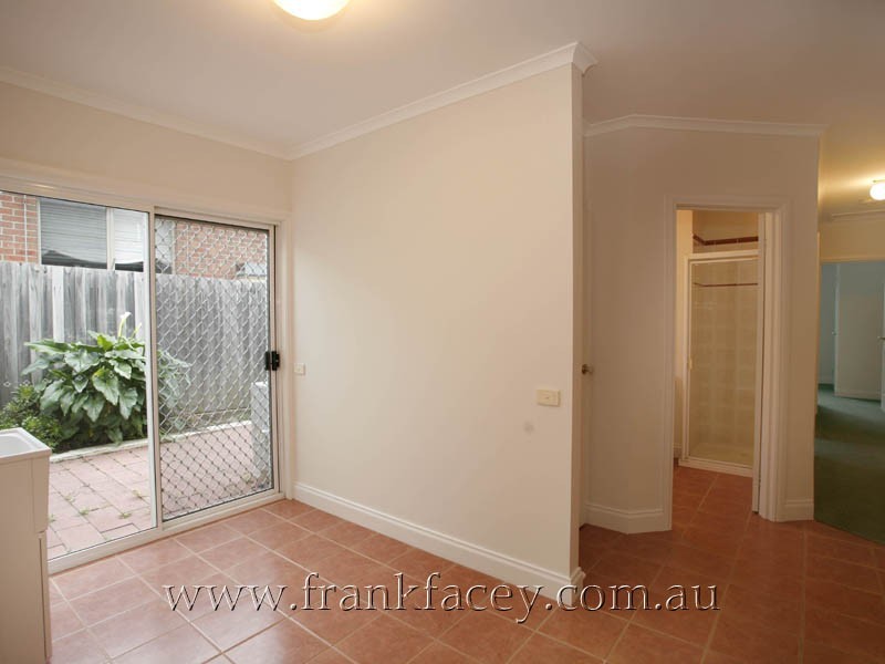 21 Milparinka Way, Berwick VIC 3806