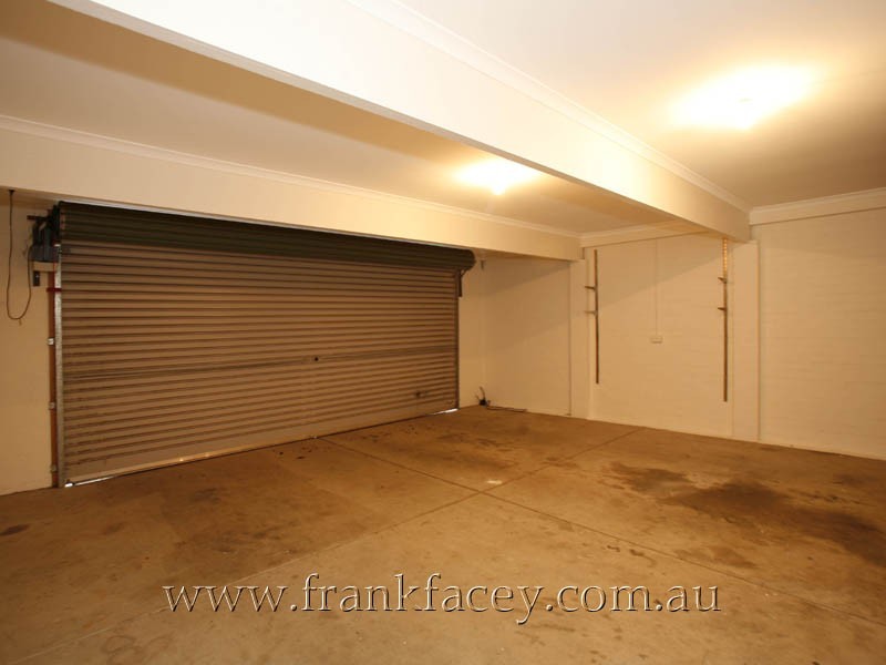 21 Milparinka Way, Berwick VIC 3806