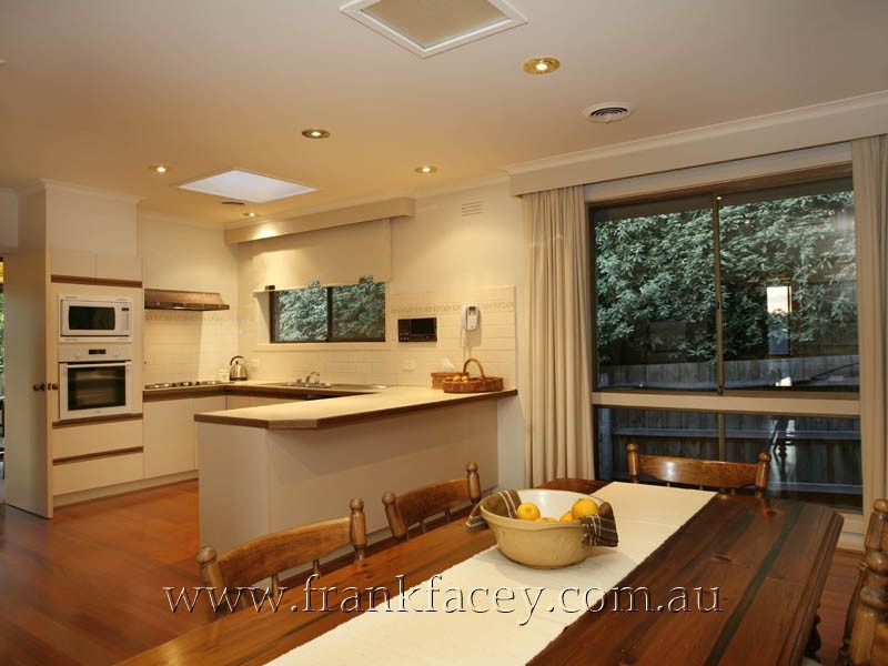 31 Miller Street, Berwick VIC 3806