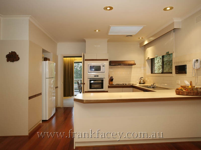 31 Miller Street, Berwick VIC 3806