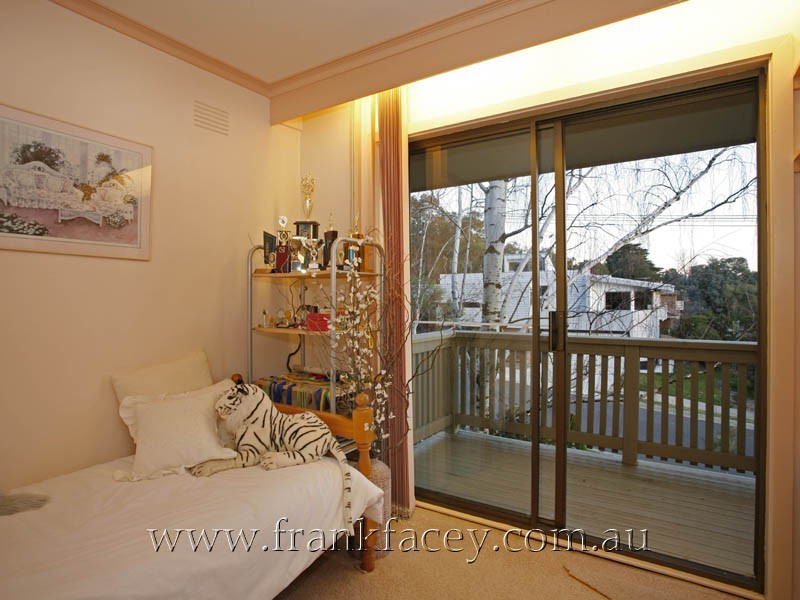 31 Miller Street, Berwick VIC 3806