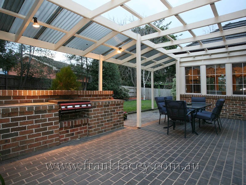 15 Elgin Street, Berwick VIC 3806